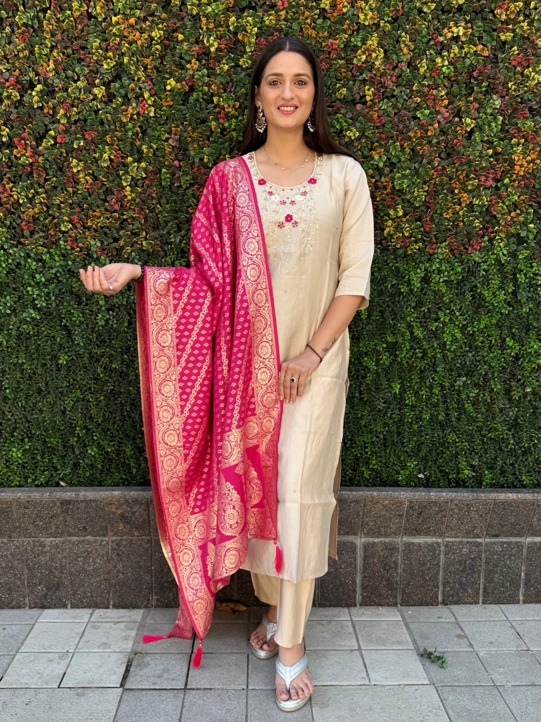 Roman Silk Cream Kurta Set & Pink Chanderi Silk Dupatta With Hand-Embroidered Floral Neck Design
