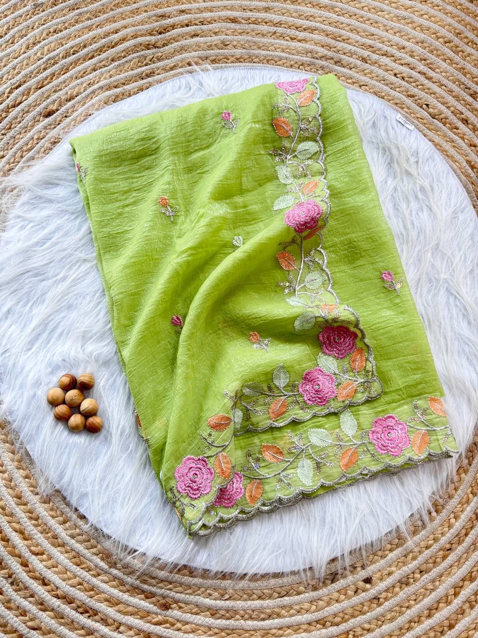 FABLOZ Women's Designer Pastel Crunchy Chiffon Lightweight Saree with Floral Threadwork with Embroidered Border & Contrast Embroidered Blouse Piece