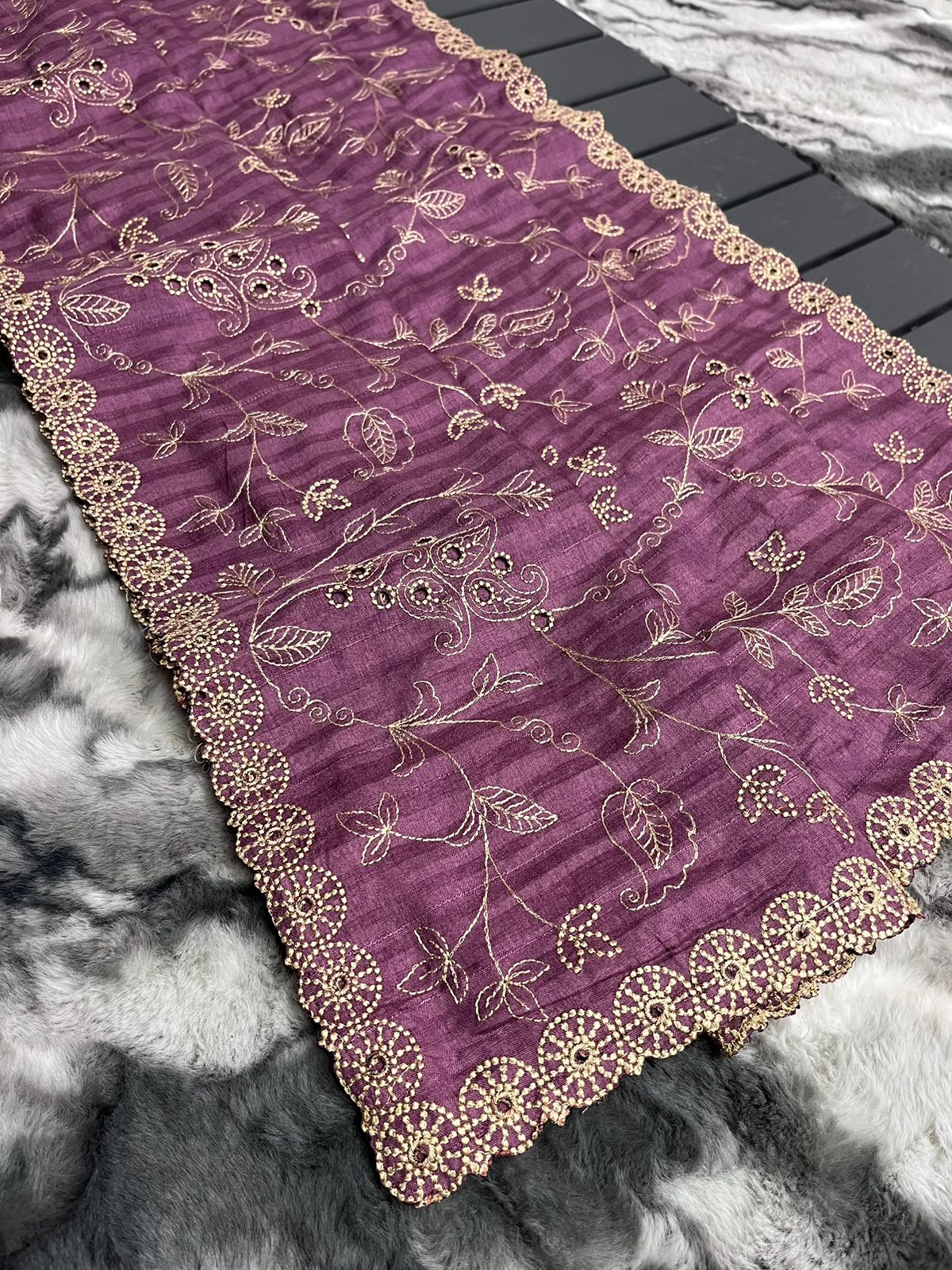 FABLOZ Women's Designer Pure Soft Silk Saree with Hand Thread Embroidery and Cutwork Detailing