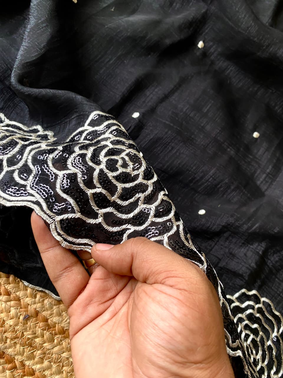 FABLOZ Women's Black Crunchy Silk Saree with White Thread Embroidery & Black Sequin Floral Work Saree with Rose Motif Blouse