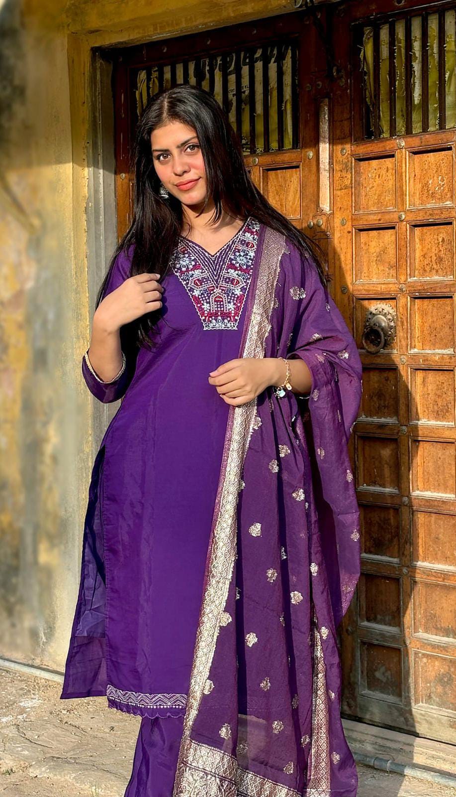 FABLOZ Women's Purple Designer Handwork Kurta Set in Roman Silk with Sequins & Thread Embroidery With Chanderi Jacquard Dupatta